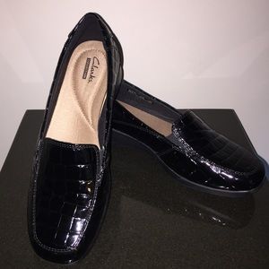 NWOT Clarks Collection Loafers